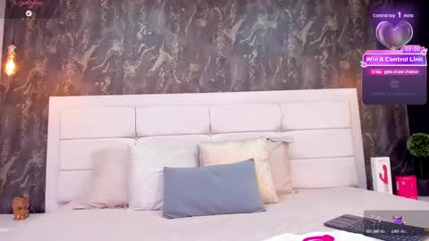 Ayleen online show from 03-27-26, 01:33