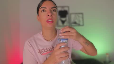 Aylin  online show from 01-15-26, 11:26