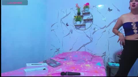 Aymy online show from 12-13-25, 11:21