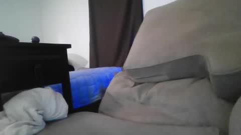 Snapshot of ayr129 chatting on 10-25-25, 04:31 ayr129 online show from 10-25-25, 04:31