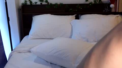 Ayra Lust online show from 12-28-24, 07:44