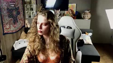 Ayreen Moore online show from 09-22-25, 08:55