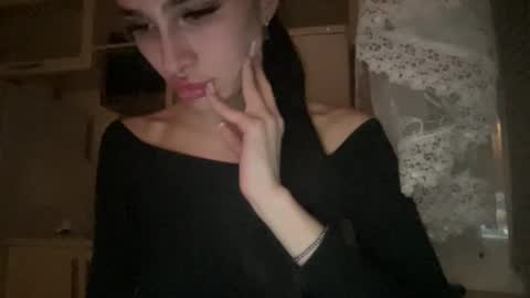 ViktoranMary online show from 11-23-25, 09:25