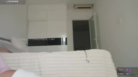 ayumi_dream online show from 11-04-25, 02:10