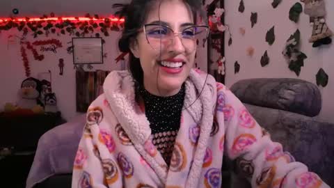 Azahar online show from 12-19-24, 12:24
