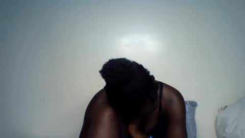 azaelia_iris online show from 08-04-26, 06:43