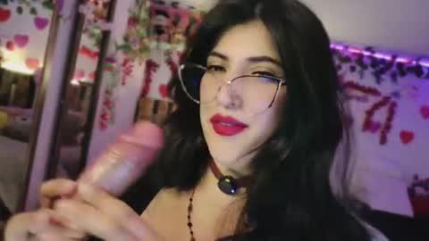 Snapshot of azaharnoor chatting on 06-11-26, 12:32 Azahar online show from 06-11-26, 12:32