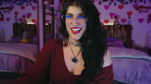 Snapshot of azaharnoor chatting on 06-12-26, 12:31 Azahar online show from 06-12-26, 12:31