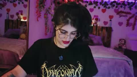 Snapshot of azaharnoor chatting on 07-05-26, 01:01 Azahar online show from 07-05-26, 01:01