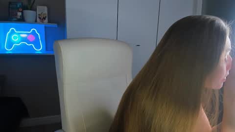 Sofia online show from 12-08-24, 05:55