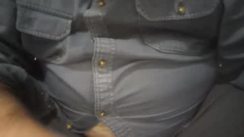 Snapshot of azizou83 chatting on 11-07-25, 01:38 azizou83 online show from 11-07-25, 01:38