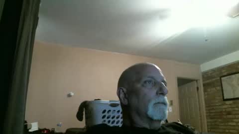 azjohnny online show from 04-05-26, 11:02