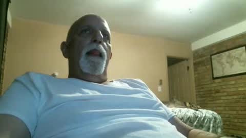 Snapshot of azjohnny chatting on 04-07-26, 02:23 azjohnny online show from 04-07-26, 02:23