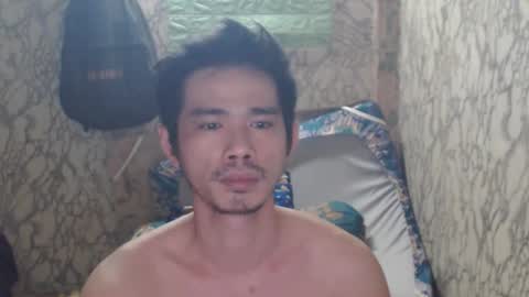 Snapshot of azn_philip chatting on 12-16-24, 08:52 Philip online show from 12-16-24, 08:52