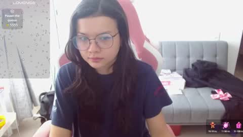 Azu  online show from 03-07-26, 01:41