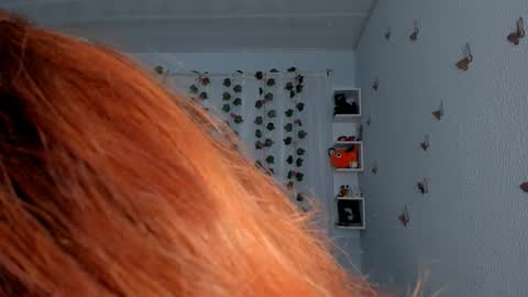 azumi saan online show from 09-10-25, 02:11