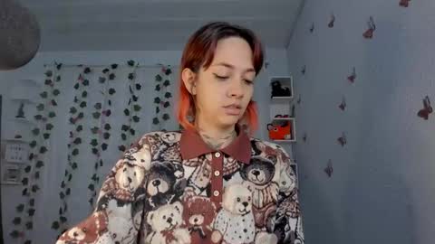 azumi saan online show from 09-19-25, 03:19