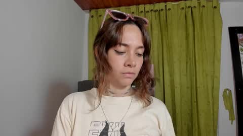 azumi saan online show from 03-24-26, 01:43