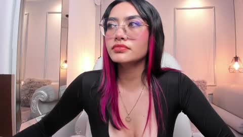Azura online show from 12-03-24, 01:52