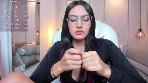 Azura online show from 10-23-25, 07:23