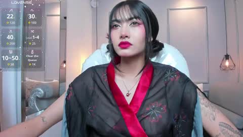 Azura online show from 10-30-25, 07:47