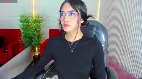 Azura online show from 11-11-25, 07:58