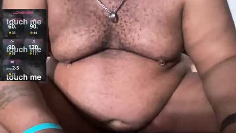 Snapshot of azzlikemine chatting on 10-05-25, 05:28 cjae online show from 10-05-25, 05:28