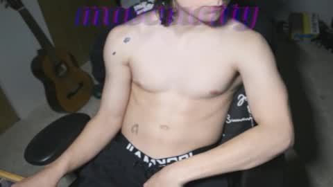 b4nnysturntoo online show from 12-15-25, 07:45