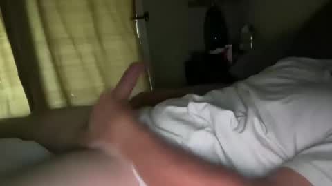 b_boy20166 online show from 10-17-25, 04:42