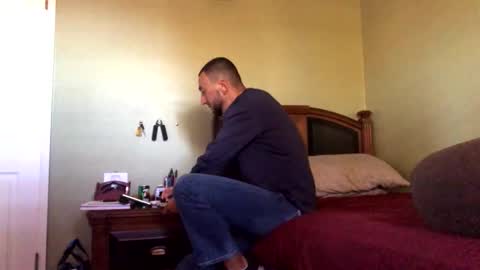 Snapshot of b_johnson530 chatting on 10-18-25, 09:48 b_johnson530 online show from 10-18-25, 09:48