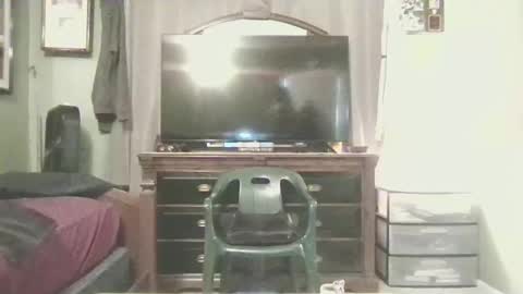 b_johnson530 online show from 12-04-25, 01:48