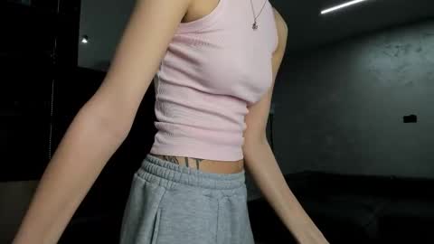 Monica online show from 11-21-25, 01:48