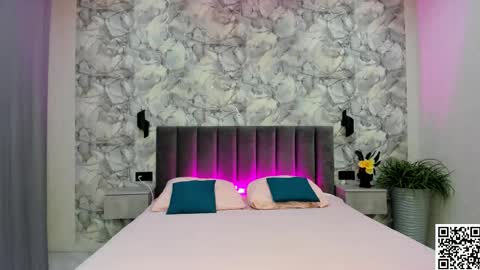 Monica online show from 02-18-26, 02:40