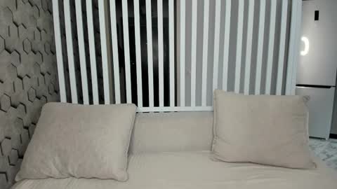 Monica online show from 03-22-26, 04:05