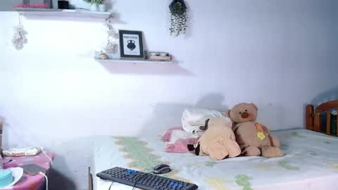 Snapshot of babby_swet chatting on 05-29-26, 10:46 babby_swet online show from 05-29-26, 10:46