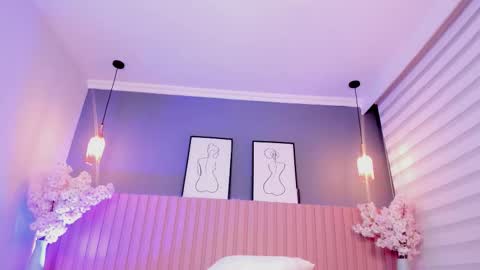 babe_sophiee online show from 10-18-25, 03:09
