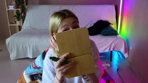 Sweety Eva online show from 05-12-26, 04:09