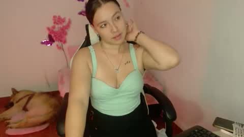 Snapshot of babenik_777 chatting on 12-05-25, 06:55 babenik_777 online show from 12-05-25, 06:55