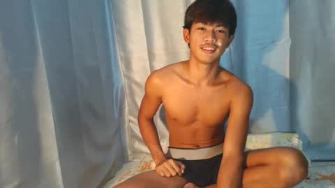 Snapshot of babi_gabxoxo chatting on 07-14-26, 11:38 Gabie online show from 07-14-26, 11:38