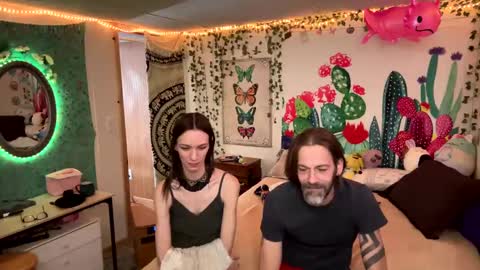 Fern Browning online show from 01-29-25, 04:19