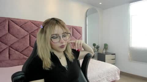 Maddie online show from 04-07-26, 07:03