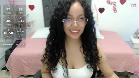 Snapshot of baby_blue18_ chatting on 04-09-26, 04:12 salome online show from 04-09-26, 04:12