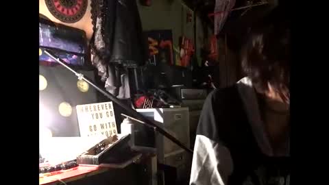 baby buddha  online show from 02-02-25, 10:02