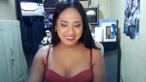 cassandra online show from 10-07-25, 10:18