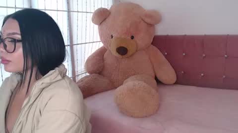 Snapshot of baby_cherry3 chatting on 08-05-26, 05:27 My Lady online show from 08-05-26, 05:27