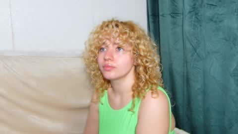 Snapshot of baby_doll91 chatting on 03-01-25, 11:47 Babby Doll online show from 03-01-25, 11:47