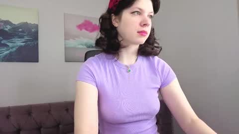 Evalena maybe just Eva online show from 05-09-26, 05:23