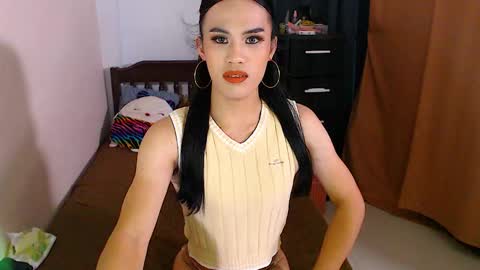 Nathalia online show from 09-14-25, 09:03