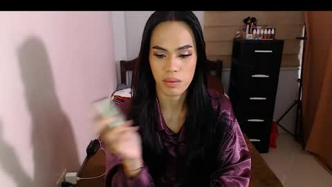 Snapshot of baby_fu chatting on 10-04-25, 08:29 Nathalia online show from 10-04-25, 08:29