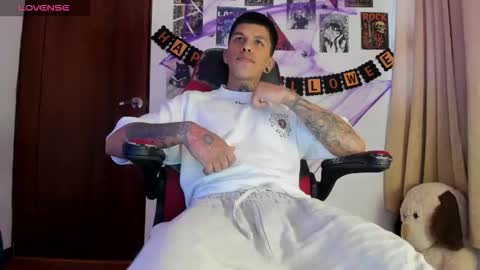 OF GxoXabs online show from 10-19-25, 05:24